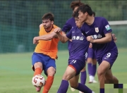 模拟器试玩-关于集结日山东泰山调整名单以备CBA常规赛；回应争议环节打磨；悬念犹存；阵容厚度经受考验的信息-模拟器试玩