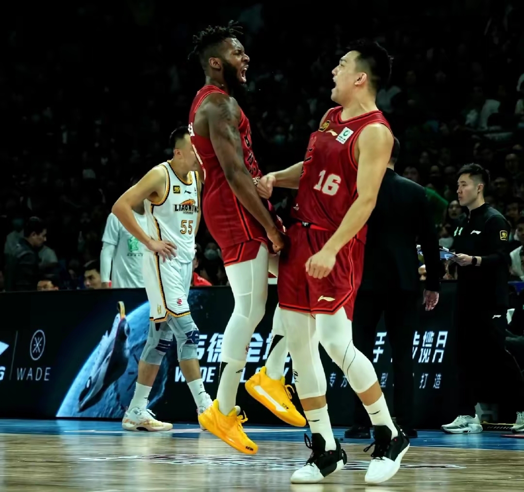 关于转会期北京首钢备战NBA季后赛，豪取连胜细节曝光，压力陡增，团队化学反应显著的信息